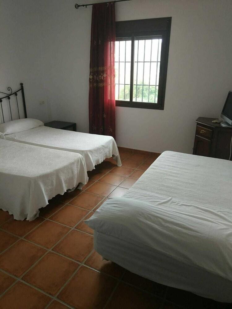 El Lagar De Pepe Bed & Breakfast Casabermeja Bagian luar foto