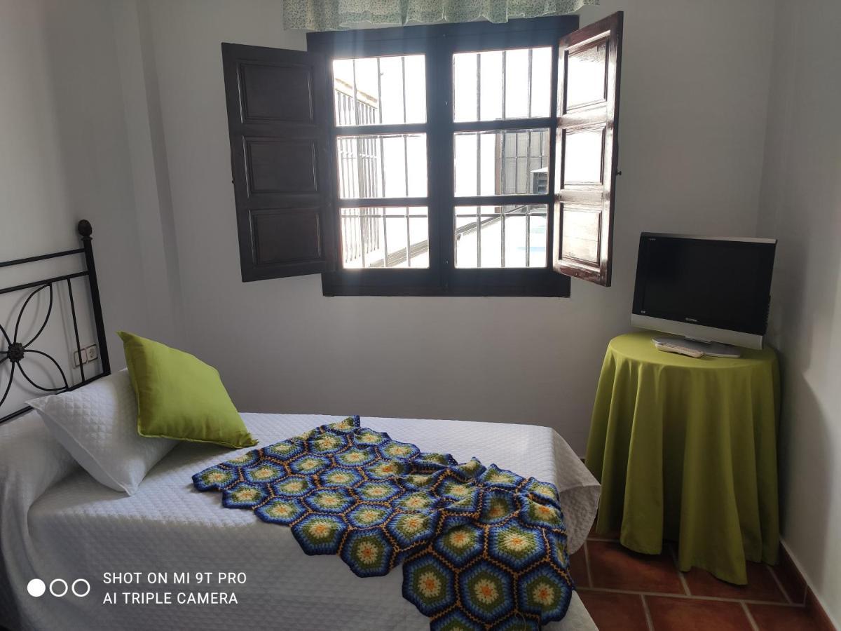 El Lagar De Pepe Bed & Breakfast Casabermeja Bagian luar foto